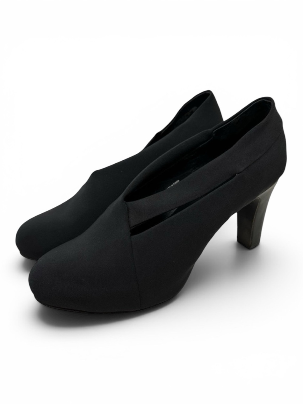 Eileen Fisher Black Fabric Upper Heels 9